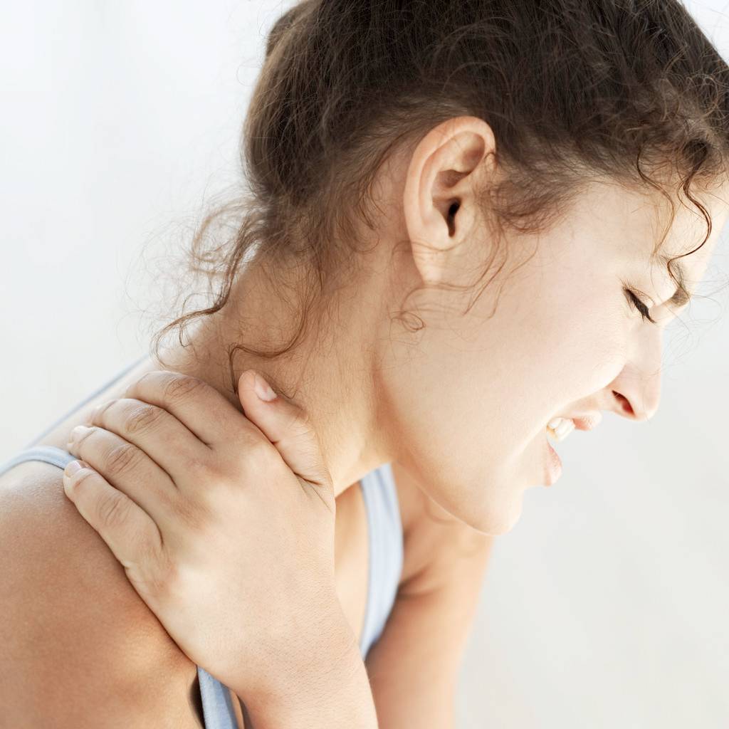 neck pain image